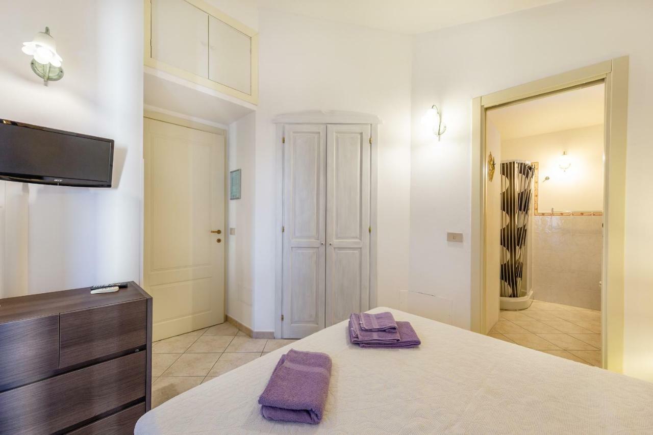 B&B Rotta Per Tavolara Porto San Paolo  Luaran gambar